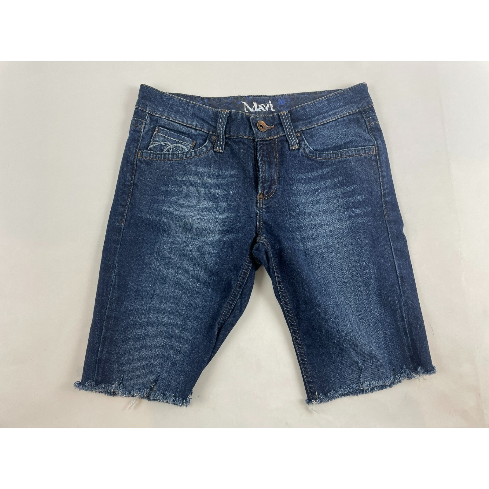 Mavi Zoe Shorts Womens Size 2932 Bermuda Denim Frayed Hem Cut Off Bleach Fade